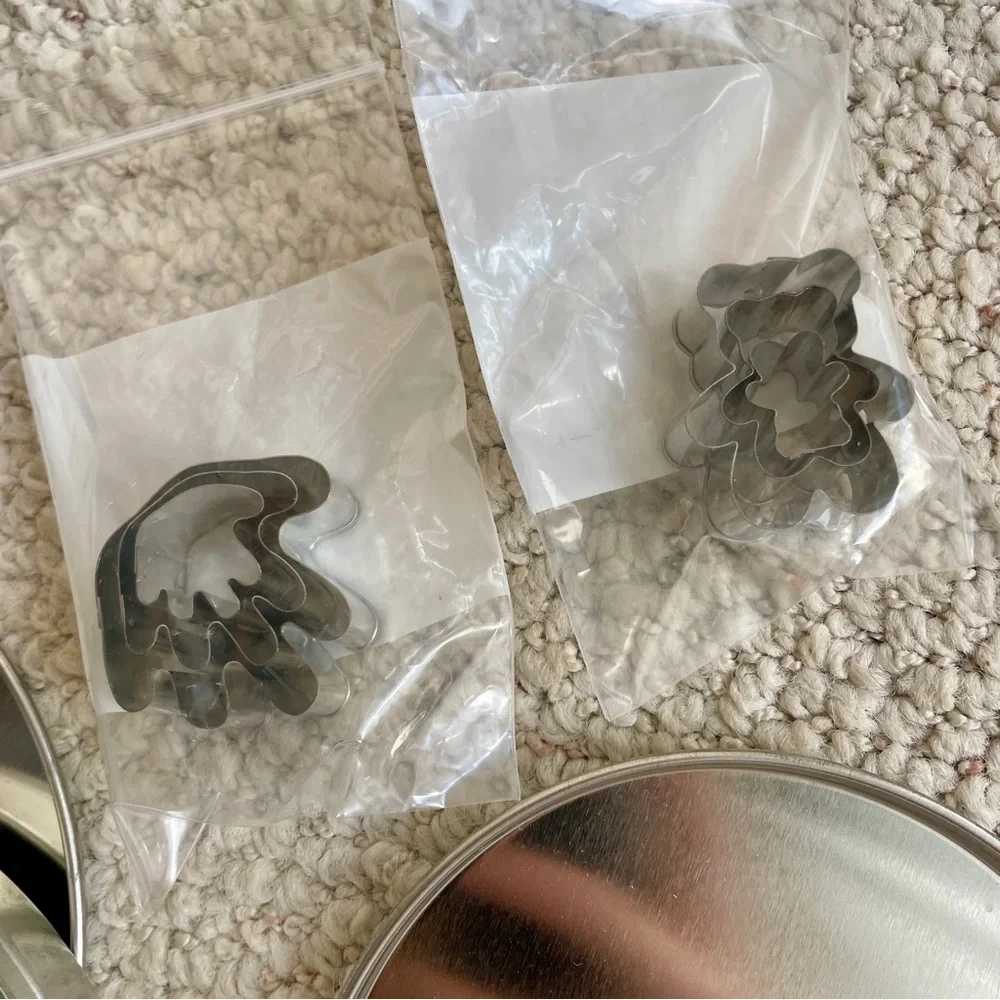 🍪 Cookie Cutters Bundle !! Almost All‎ BRAND NEW!!